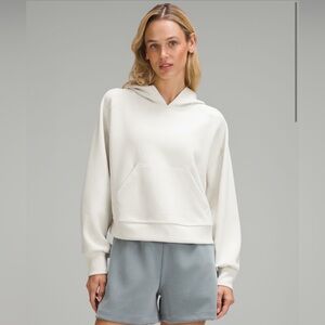 NWT Lululemon Softstreme Hoodie Bone Size 4